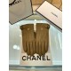 Chanel hot circle of friends women's leather gloves, imported from Ethiopia touch screen sheepskin, simple and generous static surface style add a small LOGO buckle, small buckle to adjust the size of the super-soft padd