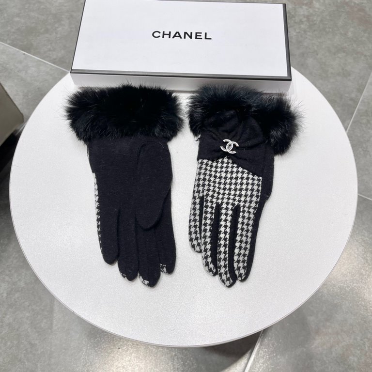 Chanel Chanel 2023 fall and winter lazy rabbit hair wool gloves   worth comparing     the same paragraph of different quality, kill the market poor product, wool ten lazy rabbit hair lining padded   classic but not fashi