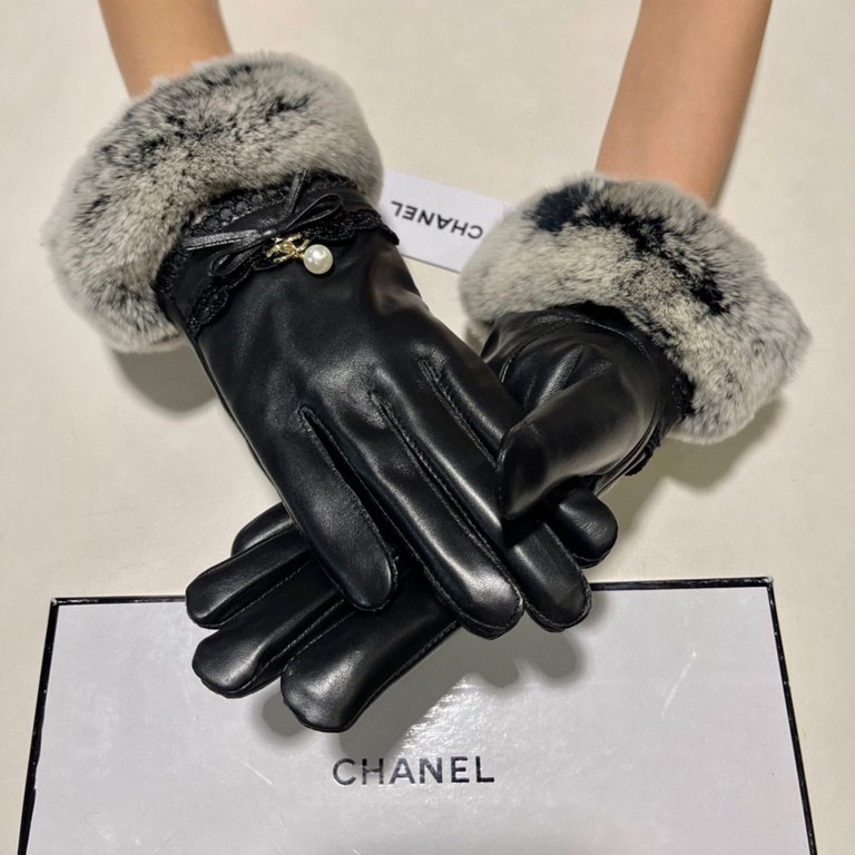 Chanel Chanel 2023 fall and winter lazy rabbit hair sheepskin   gloves   cell phone touch screen, worth comparing     the same paragraph of different qualities, kill the market poor products, imported first-class sheepsk