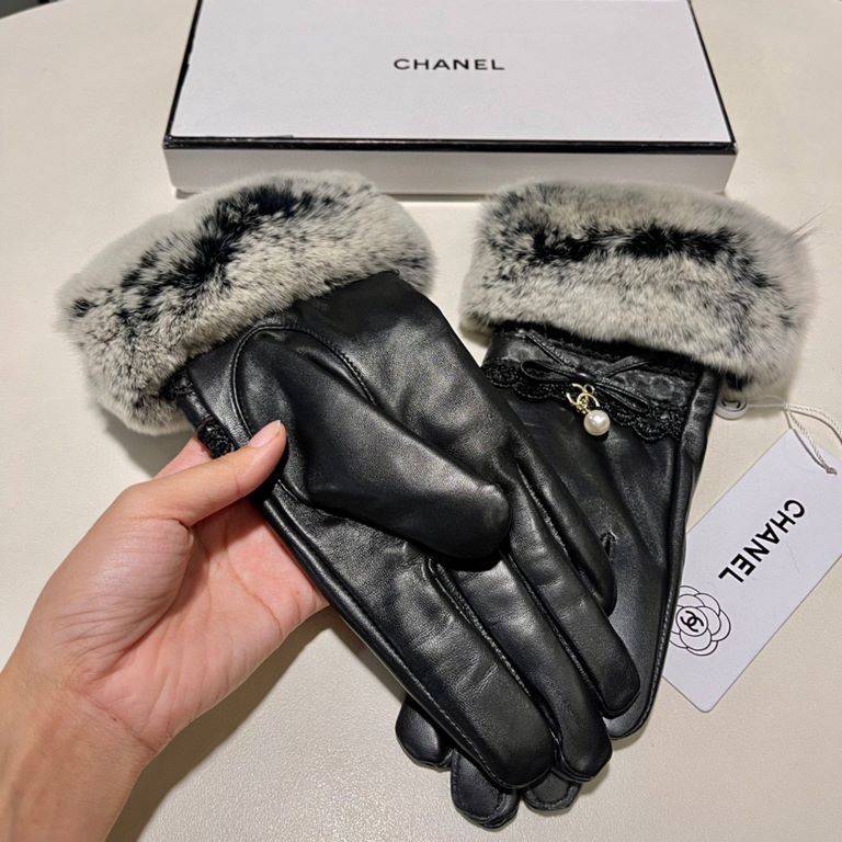 Chanel Chanel 2023 fall and winter lazy rabbit hair sheepskin   gloves   cell phone touch screen, worth comparing     the same paragraph of different qualities, kill the market poor products, imported first-class sheepsk