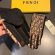 runFendi FENDI  2022 fall and winter cashmere gloves worth comparing     the same paragraph of different quality, kill the market poor product,   classic but not fashionable paragraph . Like can get started, this quality