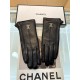 New exclusive first Chanel Chanel ladies new high-grade sheepskin gloves    goddess preferred can not miss      First-grade sheepskin Leather fine and soft cashmere lining to keep warm better goddesses set of the United 