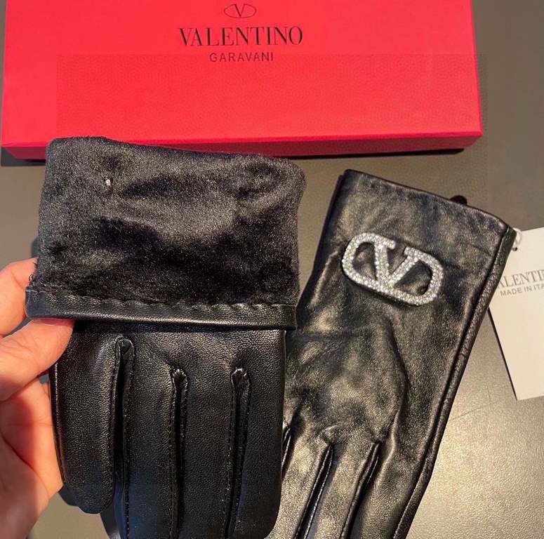 2023 new exclusive first  Valentino VALENTINO touch screen women's gloves [original quality] official website synchronization women's new high-grade sheepskin gloves    goddess preferred can not be missed       100 perce