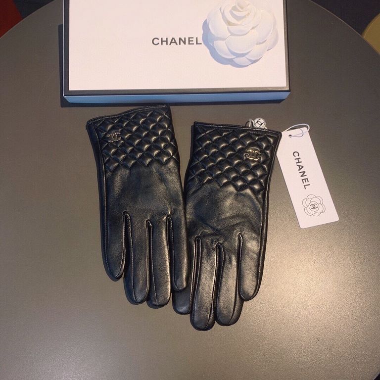 2021 new exclusive first  touch screen gloves Chanel Chanel [original quality] official website synchronization women's new high-grade sheepskin gloves    goddess preferred can not be missed    hundred percent of the sel