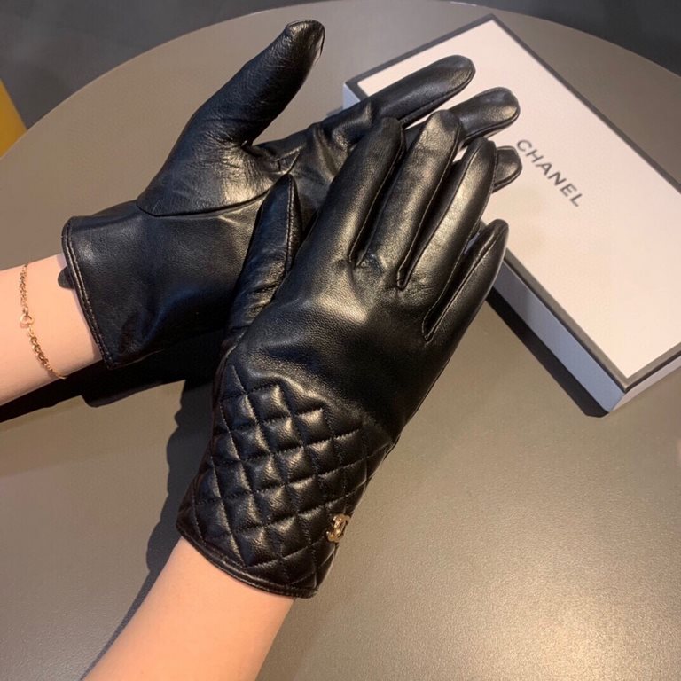 2021 new exclusive first  touch screen gloves Chanel Chanel [original quality] official website synchronization women's new high-grade sheepskin gloves    goddess preferred can not be missed    hundred percent of the sel