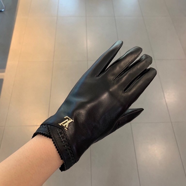 New exclusive first   touch screen gloves LV [original quality] women's new high-grade sheepskin gloves    goddess preferred can not be missed   Imported sheepskin Leather is soft and delicate recognized imported sheepsk