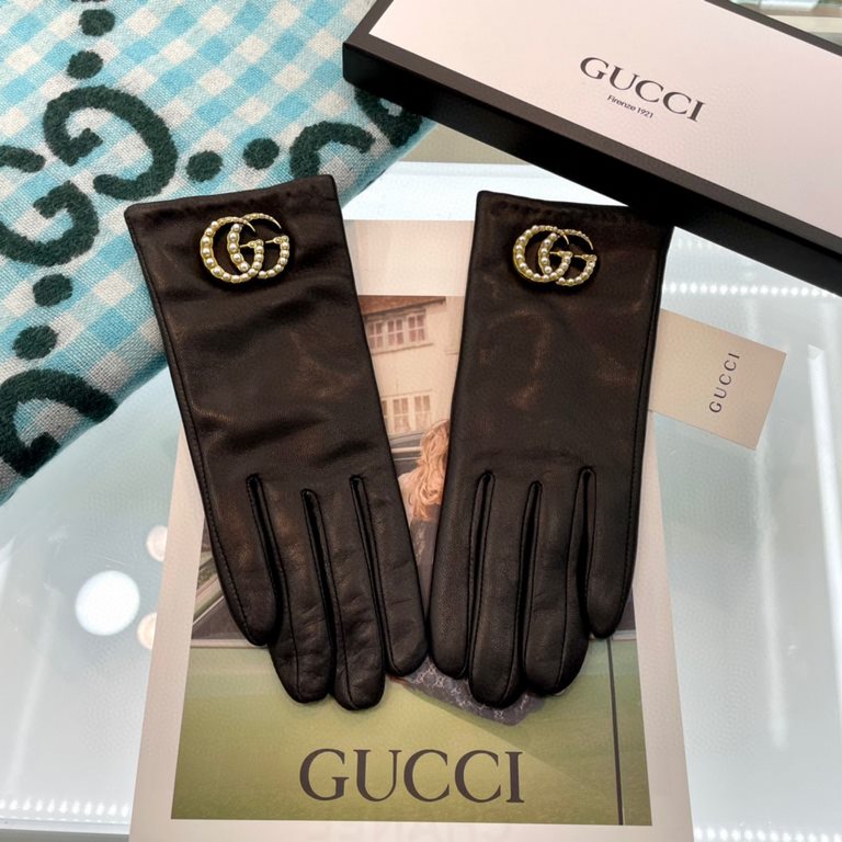 Gucci  burst to   [top original single] official website synchronization women's new high-grade sheepskin gloves     100% selection of imported sheepskin lining velvet lining warmth and comfort better Leather luster brig