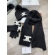 Celine. [Three-piece wool suit fox hair hat  scarf  gloves] classic suit hat! Warm and super comfortable ~ winter Miss ageing artifacts Oh ~ this winter you are missing such a set of suit hat la ~ and warm and stylish! M