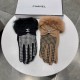 Chanel Chanel 2023 fall and winter lazy rabbit hair wool gloves   worth comparing     the same paragraph of different quality, kill the market poor product, wool ten lazy rabbit hair lining padded   classic but not fashi