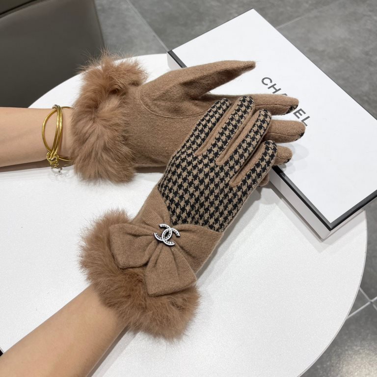 Chanel Chanel 2023 fall and winter lazy rabbit hair wool gloves   worth comparing     the same paragraph of different quality, kill the market poor product, wool ten lazy rabbit hair lining padded   classic but not fashi