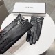 Chanel Chanel new women's gloves first-class sheepskin leather ultra-thin, soft and comfortable, especially show hand-shaped     texture super groupSize  M L