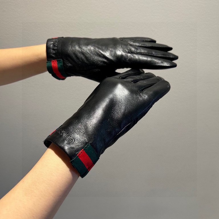 2023 new exclusive first   touch screen gloves Gucci Gucci new high-grade sheepskin gloves    goddesses set the United States preferred can not be missed    hundred percent of the selection of imported sheepskin Leather 