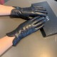 With packaging2022 new exclusive first  touch screen gloves   Prada in the opening gloves [original quality] official website synchronization women's new high-grade sheepskin gloves    goddesses preferred can not be miss