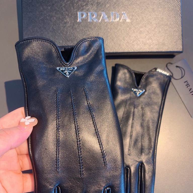 With packaging2022 new exclusive first  touch screen gloves   Prada in the opening gloves [original quality] official website synchronization women's new high-grade sheepskin gloves    goddesses preferred can not be miss