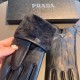 With packaging2022 new exclusive first  touch screen gloves   Prada in the opening gloves [original quality] official website synchronization women's new high-grade sheepskin gloves    goddesses preferred can not be miss