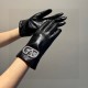 2023 new exclusive first  Valentino VALENTINO full of diamonds      touch-screen women's gloves [the original quality] official synchronization of the official website Ms. new high-grade sheepskin gloves    goddesses pre