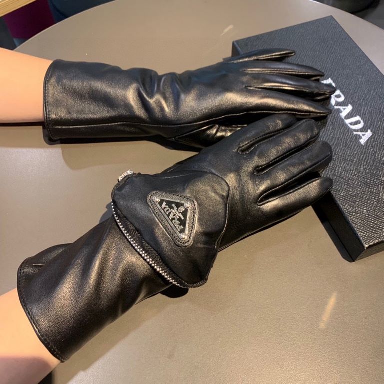 With packaging2022 new exclusive first  touch screen gloves   Prada in the opening gloves [original quality] official synchronization of the official website women's new high-grade sheepskin gloves    goddesses preferred