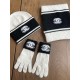 White colorHat  scarf  gloves  So good looking  , a must-have for this season, soft and comfortable, i.e. warm and stylish!