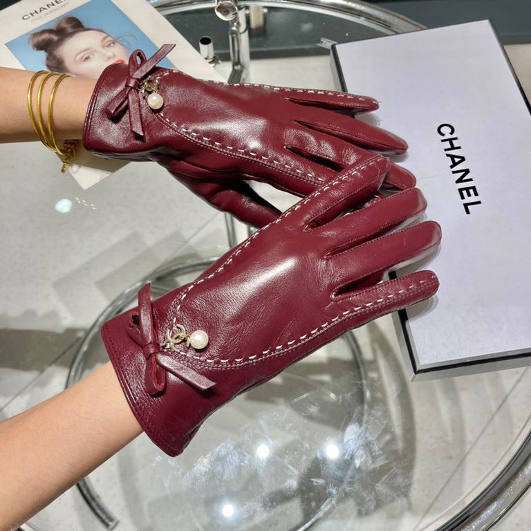 Chanel new women's gloves first-class sheepskin leather leather ultra-thin soft and comfortable show hand type    texture super groupSize M L