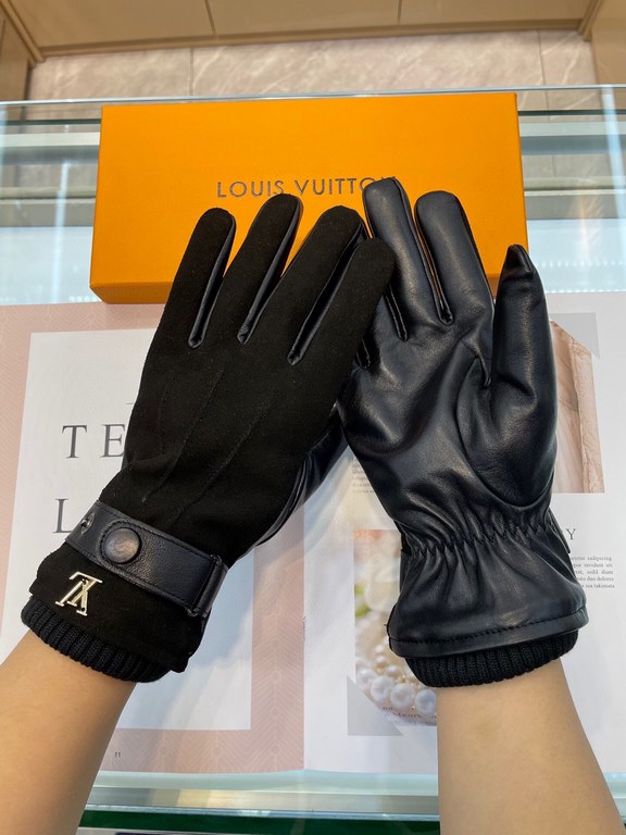 New exclusive first   touch screen gloves men's gloves Lv new high-grade sheepskin gloves surface back of hand sheep suede heart sheepskin    type male driving preferred can not be missed    hundred percent selection of 