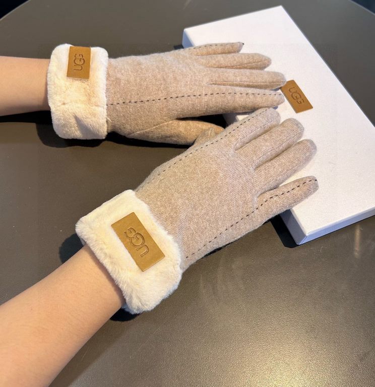 UGG2023 fall and winter lazy rabbit hair wool gloves   worth comparing     the same paragraph of different quality, kill the market poor product, wool ten lazy rabbit hair lining padded   classic but not fashionable mode