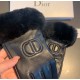 Dior DIDR new 2022 fall and winter lazy rabbit hair CD sheepskin embroidered gloves   cell phone touch screen, worth comparing     the same paragraph different quality, kill the market poor product, imported a first-clas