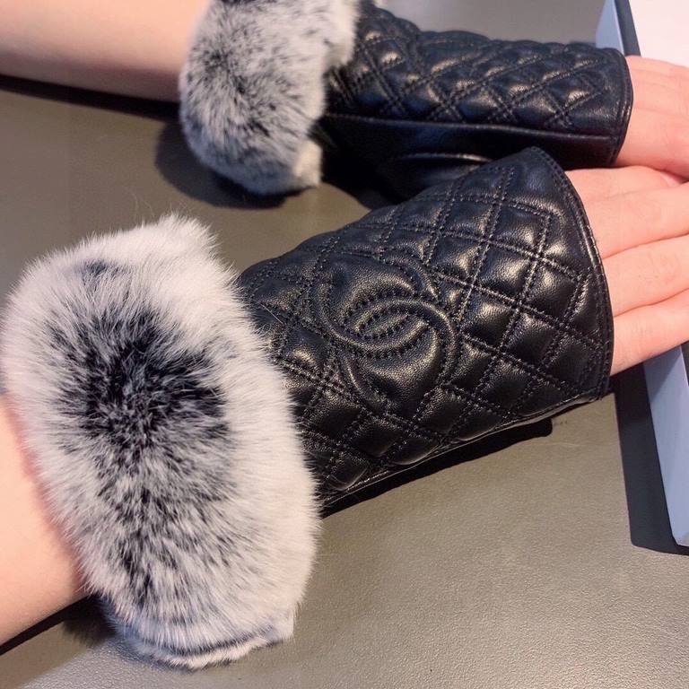 Chanel Chanel 2023 fall and winter short lazy rabbit hair ribbed gloves   worth comparing     the same paragraph different quality, kill the market poor product, imported a first-class sheepskin  lazy rabbit hair lining 