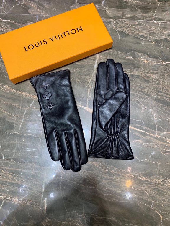 new exclusive first   embroidery touch screen women's gloves LV [original quality] official website synchronization Ms. new imported sheepskin gloves    goddess preferred can not be missed    100 percent selection of imp