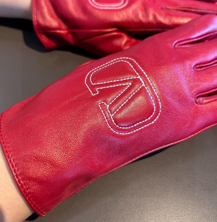 2023 new exclusive first  Valentino VALENTINO long touch screen women's gloves [original quality] official website synchronization Ms. new high-grade sheepskin gloves    goddess preferred can not be missed               