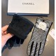 2023 new Chanel Chanel counter new wool gloves, fashion gloves, fall and winter warm padded lining, big bow   double C   on the hand super comfortable soft and versatile! average size