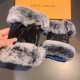 .Louis Vuitton LV2022 fall and winter short lazy rabbit hair sheepskin embroidered gloves   worth comparing     the same paragraph of different quality, kill the market poor product, imported first-class sheepskin  lazy 