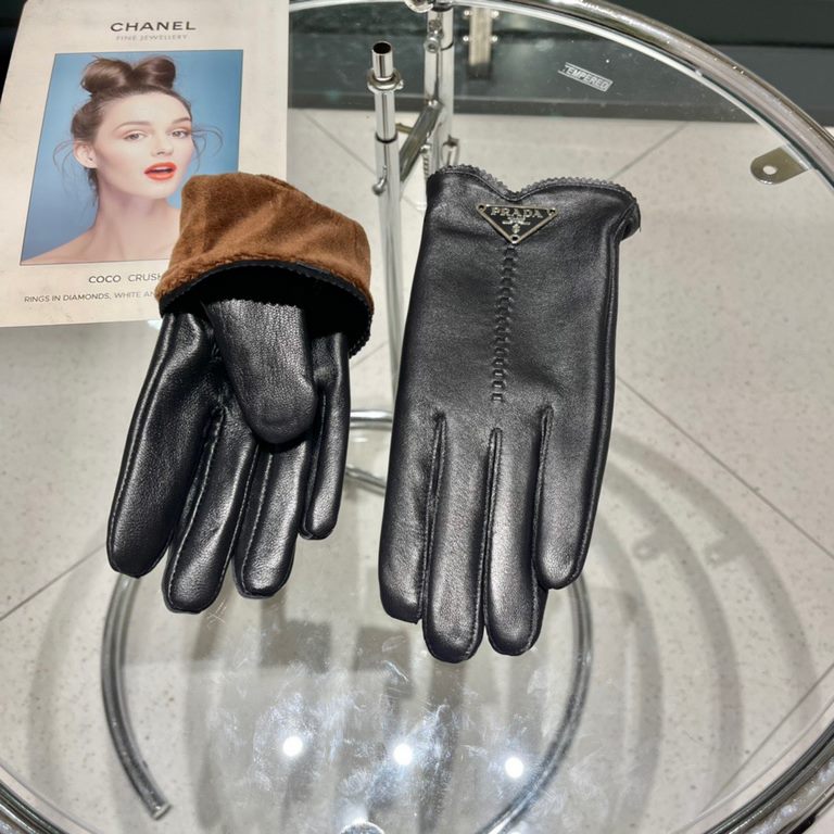 2022 new exclusive first  touch screen gloves   Prada in the opening gloves [original quality] official synchronization of the official website women's new high-grade sheepskin gloves    goddesses preferred can not be mi