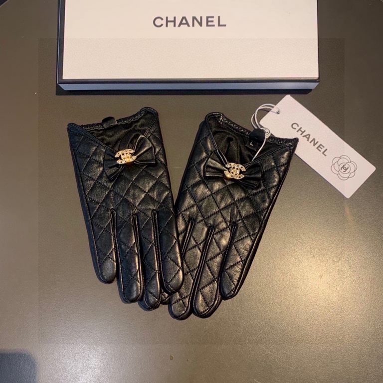 2023 new exclusive first  touch screen gloves Chanel Chanel [original quality] official website synchronization women's new high-grade sheepskin gloves    goddess preferred can not be missed    hundred percent of the sel