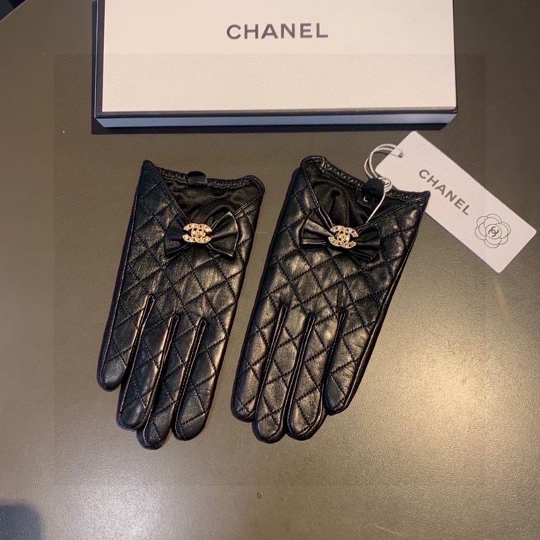 2023 new exclusive first  touch screen gloves Chanel Chanel [original quality] official website synchronization women's new high-grade sheepskin gloves    goddess preferred can not be missed    hundred percent of the sel