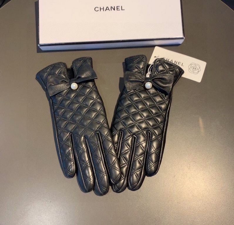 2023 new exclusive first  touch screen gloves Chanel Chanel [original quality] official website synchronization women's new high-grade sheepskin gloves    goddess preferred can not be missed    hundred percent of the sel