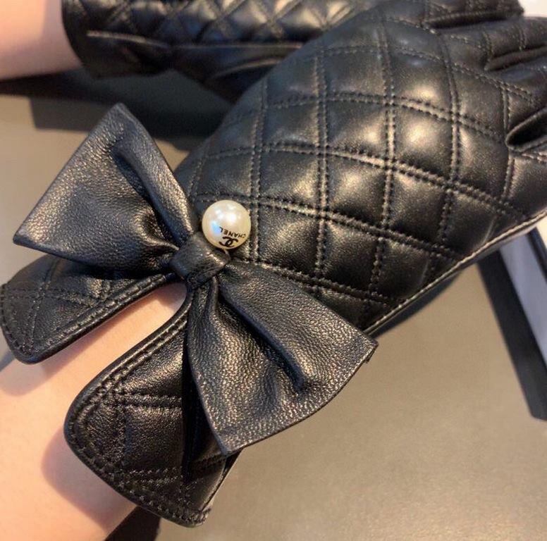 2023 new exclusive first  touch screen gloves Chanel Chanel [original quality] official website synchronization women's new high-grade sheepskin gloves    goddess preferred can not be missed    hundred percent of the sel