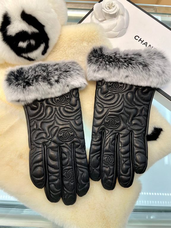 Italian export original single tail single touch screen gloves, using top white goatskin  lazy rabbit   hair, feel more soft and delicate skin-friendly, better warmth natural dyes, low temperature dyeing to present the m