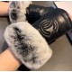 With packagingChanel Chanel 2022 fall and winter short lazy rabbit hair gloves   worth comparing     the same paragraph of different quality, kill the market poor product, imported first-class sheepskin  lazy rabbit hair