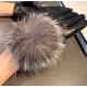 With packaging Chanel Chanel 2022 fall and winter large fox fur ball touch screen gloves   goddesses set of beauty must have   single product, beautiful   worth comparing    the same paragraph of different quality, kill 