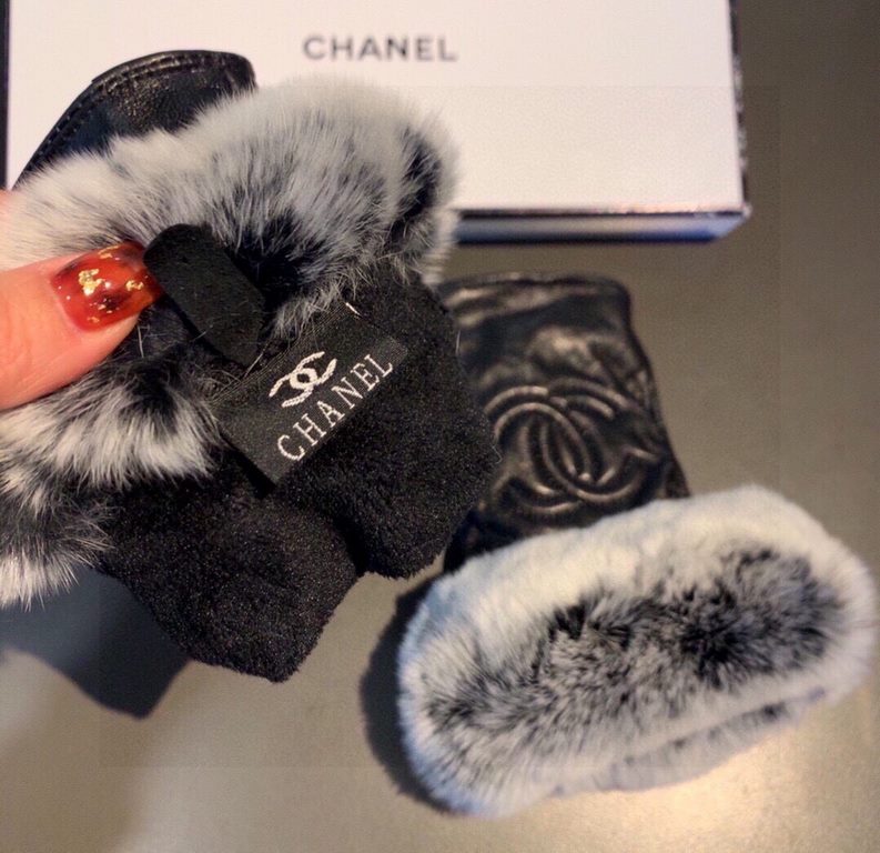 Chanel Chanel 2023 fall and winter short lazy rabbit hair ribbed gloves   worth comparing     the same paragraph different quality, kill the market poor product, imported a first-class sheepskin  lazy rabbit hair lining 