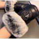 Chanel Chanel 2023 fall and winter short lazy rabbit hair ribbed gloves   worth comparing     the same paragraph different quality, kill the market poor product, imported a first-class sheepskin  lazy rabbit hair lining 