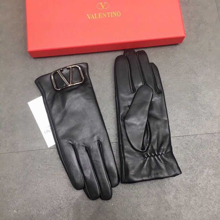 Valentino explosive to   [top original single] official website synchronization women's new high-grade sheepskin gloves     100% selection of imported lambskin lining sheepskin lining warm and comfortable better Leather 