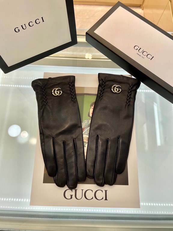 Gucci fall and winter women's gloves    domestic first-grade sheepskin leather ultra-thin soft and comfortable texture super group average size