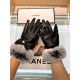 New exclusive first Chanel Chanel ladies new high-grade sheepskin gloves    Goddess preferred can not miss      First-grade sheepskin Leather fine and soft cashmere lining to keep warm better Goddesses set of the United 