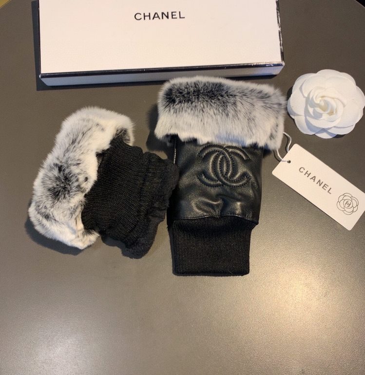 With packaging  Chanel Chanel 2022 fall and winter short lazy rabbit hair speed mouth wool gloves   worth comparing     the same paragraph of different qualities, kill the market poor products, imported a first-class she