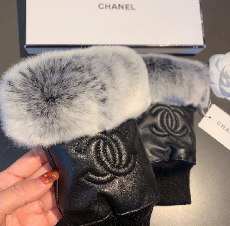 With packaging  Chanel Chanel 2022 fall and winter short lazy rabbit hair speed mouth wool gloves   worth comparing     the same paragraph of different qualities, kill the market poor products, imported a first-class she