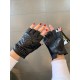 Chanel Chanel   European new    [top original single] women's high-grade half-finger gloves     hundred percent selection of imported sheepskin Chanel imperial sheepskin Leather smooth and delicate soft hand feel first-c