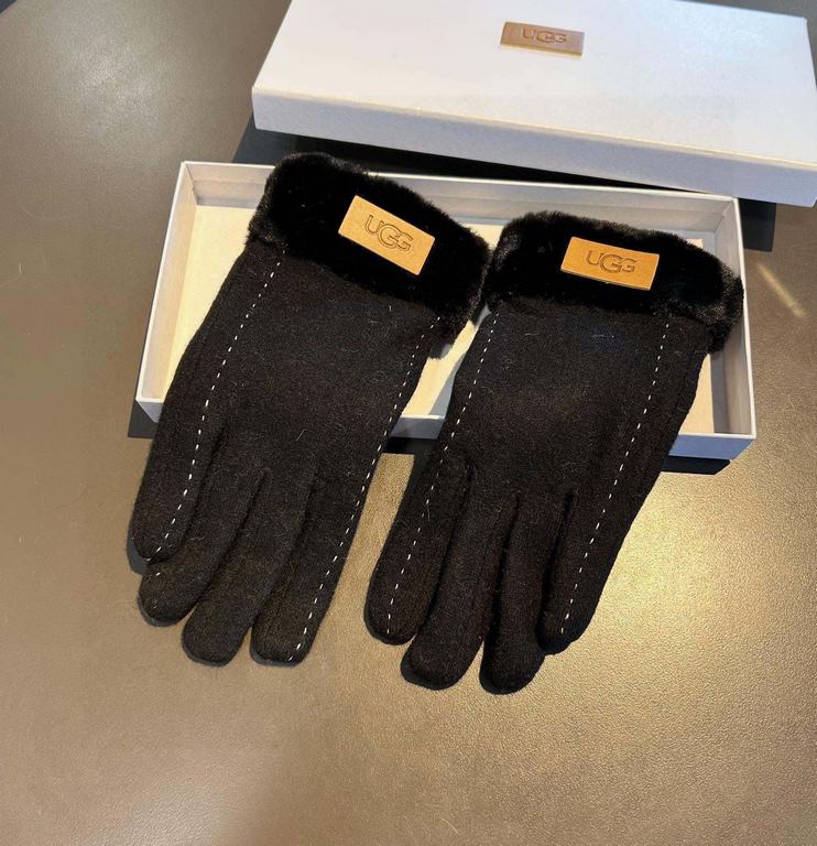 UGG2023 fall and winter lazy rabbit hair wool gloves   worth comparing     the same paragraph of different quality, kill the market poor product, wool ten lazy rabbit hair lining padded   classic but not fashionable mode