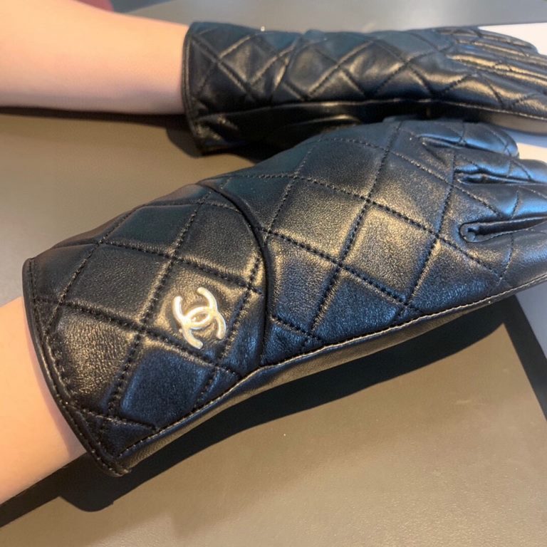 2022 new exclusive first  touch screen gloves Chanel Chanel [original quality] official website synchronization women's new high-grade sheepskin gloves    goddess preferred can not be missed    hundred percent selection 