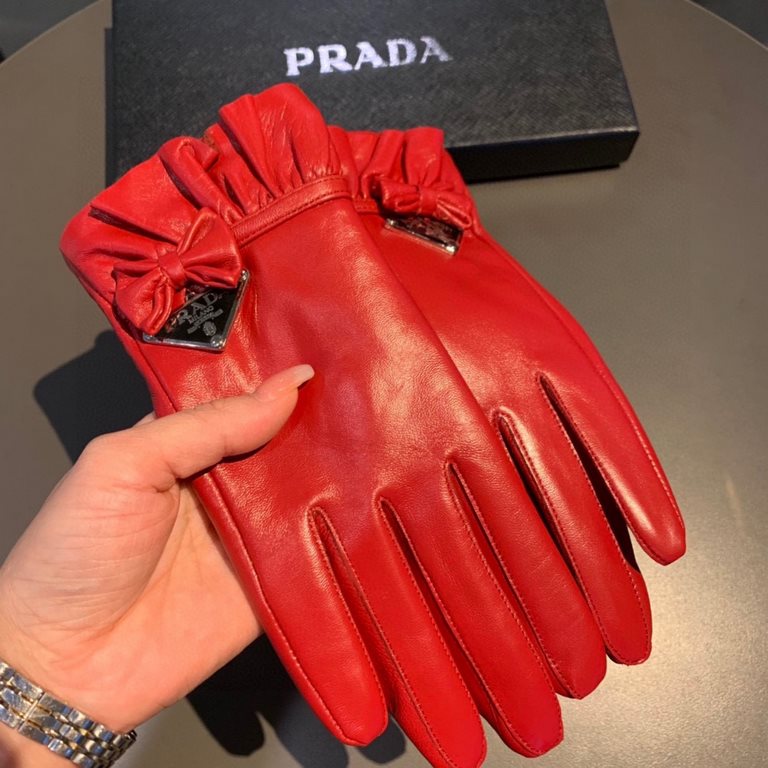 2022 new exclusive first  touch screen gloves Prada wave flower   edge gloves [original quality] official synchronization of the official website Ms. new high-grade sheepskin gloves    goddesses preferred can not be miss